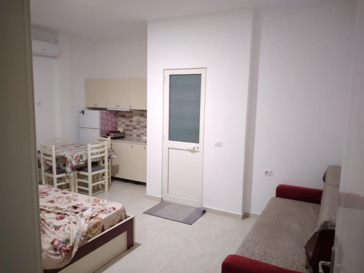Araniti Apartment Velipoje Exterior photo